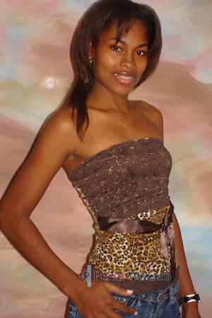 86785 - Tatiana Age: 27 - Colombia